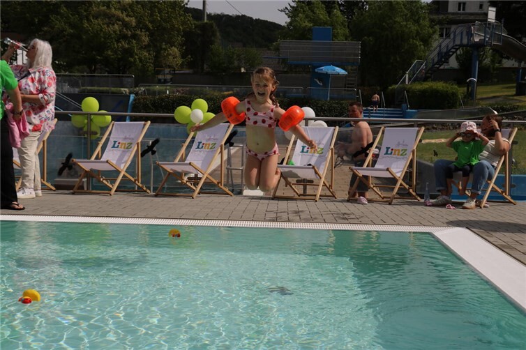 Schwimmbad Linz am Rhein