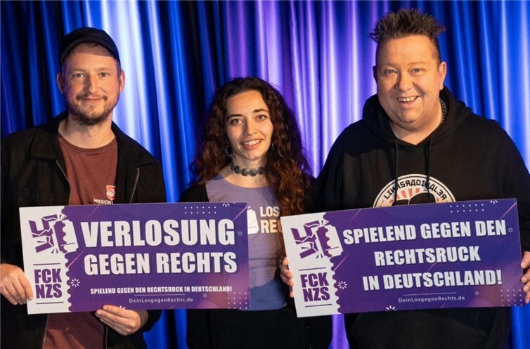 Sebastian Beuth, Davina Hager und Sebastian Krumbiegel auf einem Konzert in Bad Hersfeld. Foto: Verena Hahnelt, Bad Hersfeld