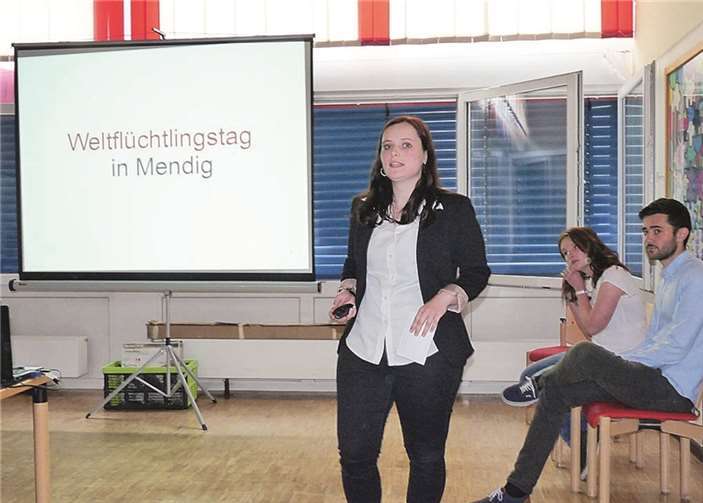 Sebastian Durben und Yoke Balmert führten durch das informative Programm. FRE