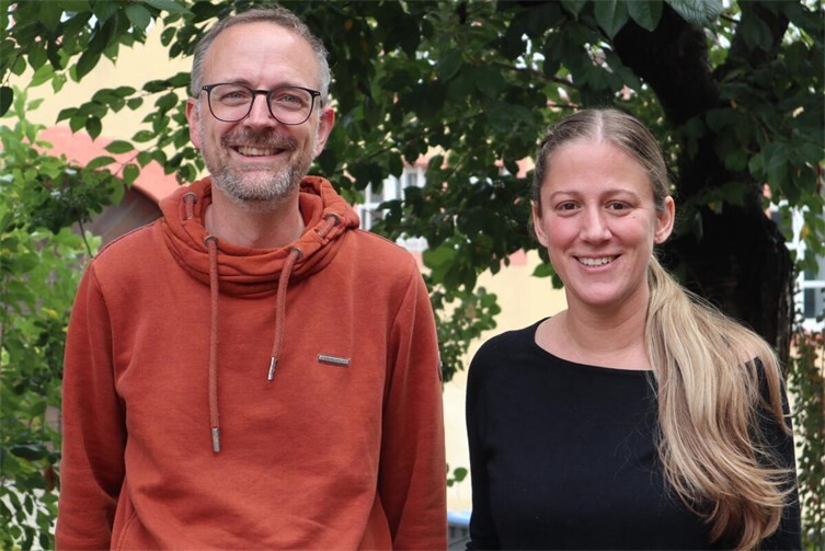 Sebastian Zinken und Romana Schüller