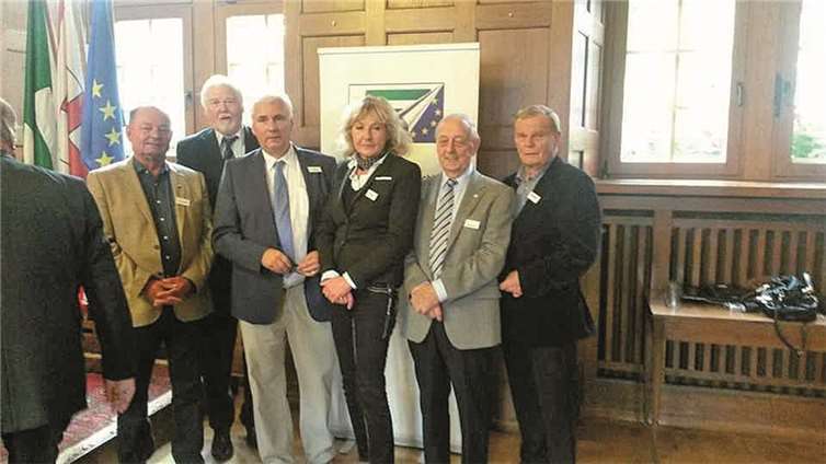 Sechs Mitglieder des Kreisverbandes Mayen-Koblenz nahmen am 39. Landeskongress der Europa-Union Rheinland-Pfalz teil. privat