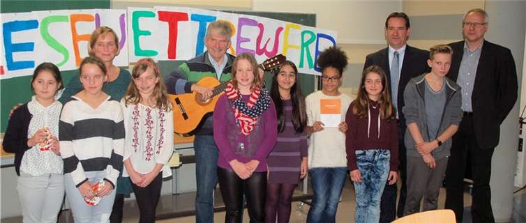 Sechs SchülerInnen der sechsten Klassen nahmen am Vorlesewettbewerb der Realschule Plus teil. privat