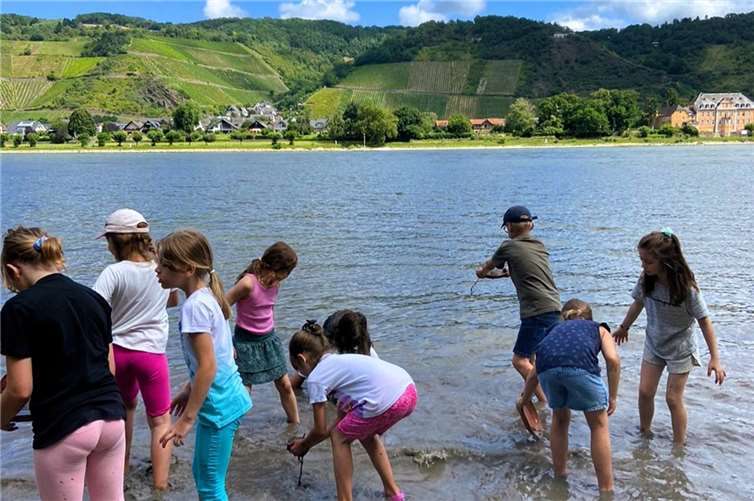 Sechs Wochen Sommerferienbetreuung: den Grundschulkindern aus der VG Pellenz wurde ein abwechslungsreiches Programm mit viel Spiel und Spaß sowie schönen Ausflügen geboten. Foto: VG Pellenz