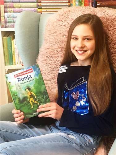 Sechstklässlerin Lelia Teichmann aus Rheinbach siegte beim Kreisentscheid und vertritt nun den Rhein-Sieg-Kreis auf Bezirksebene. Foto: S. Teichmann