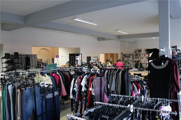 Secondhand-Laden im TreffPunkt in Treis-Karden
