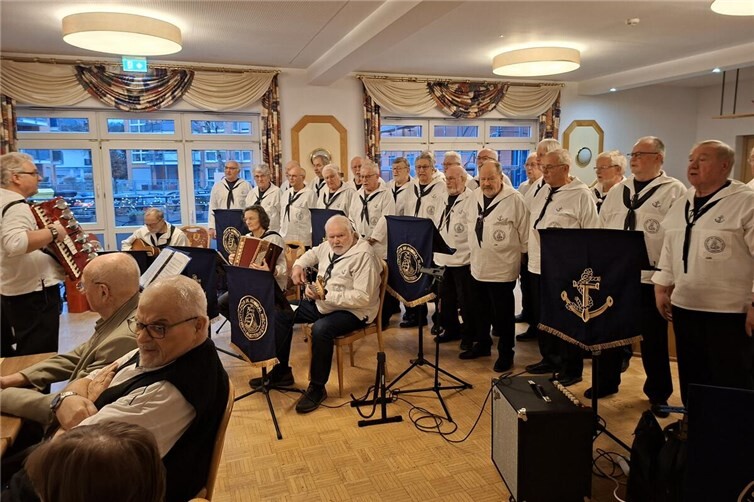 Seemannslieder und Solisten verzauberten das Publikum.Foto: privat