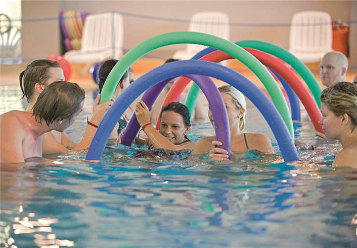 Seepferdchen für alle: Den Bewegungsraum Wasser erleben. DLRG