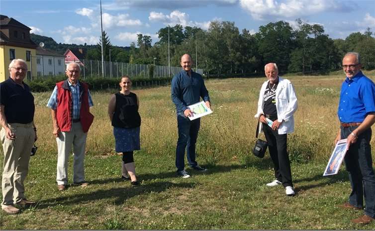 Sehen die große Chance für die Entwicklung des Stadtteils: Gerhard Neumann, Gerhard Kinne, Silvana Cremer, Stefan Busch, Romed H. Kaufhold und Wolfgang Hardt. Foto CDU-Ortsverband Niederbieber-Segendorf