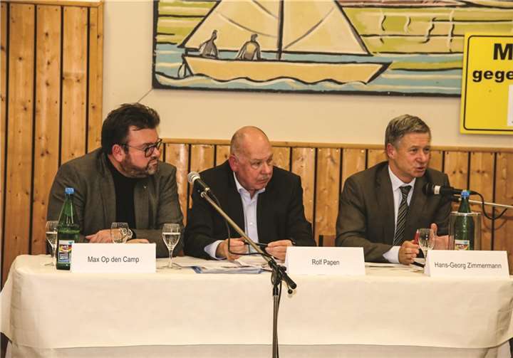 Sehr konträre Ansichten hatten die Vertreter der Lärmgeschädigten im Moseltal und Hans-Georg Zimmermann, Sprecher der Deutschen Bahn. 