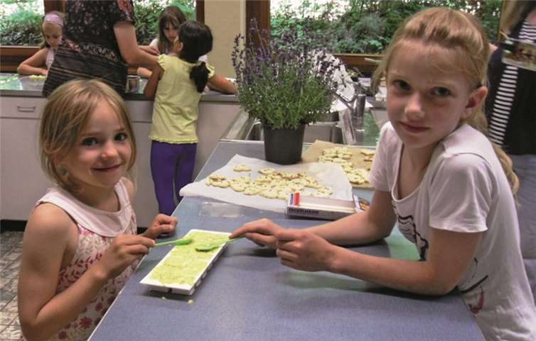 Seife wird abgefüllt.