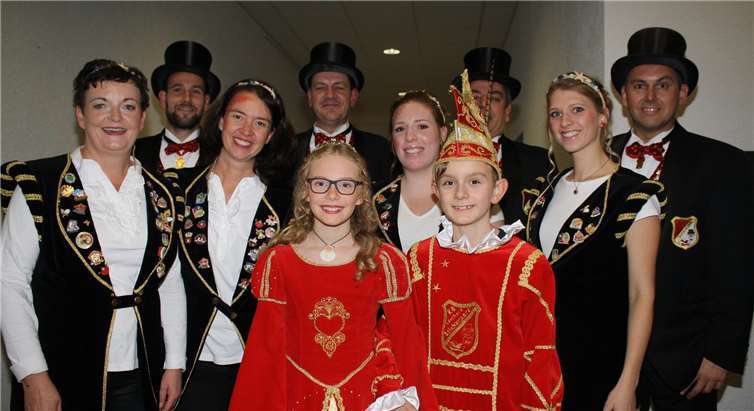 Seine Tollität Prinz Marius I. und ihre Lieblichkeit Prinzessin Julia I. übernahmen in Ediger-Eller die Narrenregentschaft. -TE-