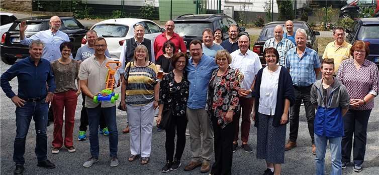 Seinen 60. Geburtstag nahm Addi Ahrend, ehemaliger Prinz, Sitzungspräsident und jetzt aktiver Ehrensenator der KG „Bunte Kuh“ Walporzheim zum Anlass für eine Feier.Foto: privat