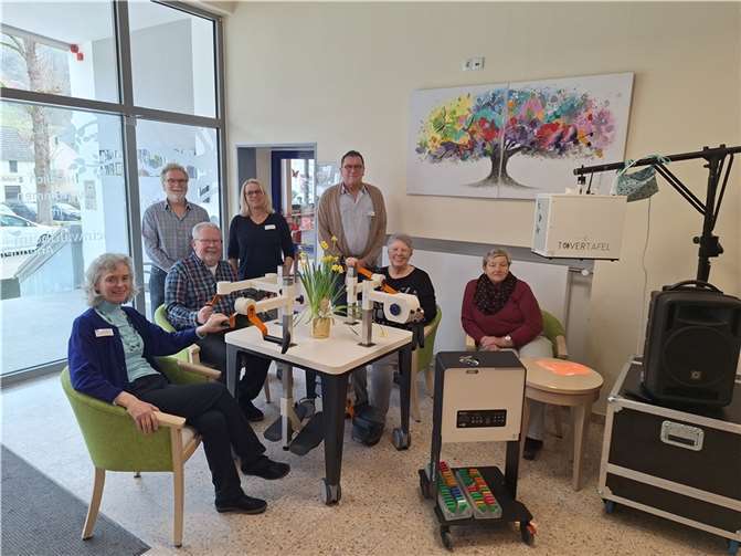 Seit 1970 haben es sich die Mitglieder des Freundeskreises zur Aufgabe gemacht, Hilfestellungen für die Bewohner des Rheinwaldheims zu erbringen.  Foto: Rheinwaldheim Ev. Altenhilfe gGmbH