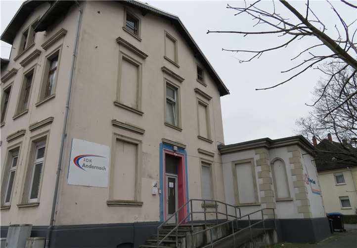 Seit 1997 befinden sich die Räume des Offenen Kanals an der Koblenzer Straße.