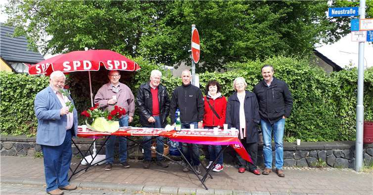 Seit 20 Jahren stellt die SPD einen Infostand am 1. Mai auf. Privat