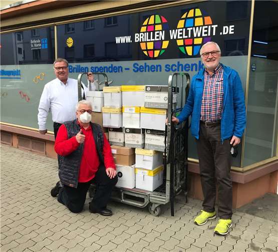 Seit 2020 organisiert der Lions Club Remagen-Unkel (Mittelrhein) eine Sammelaktion für Gebrauchtbrillen.