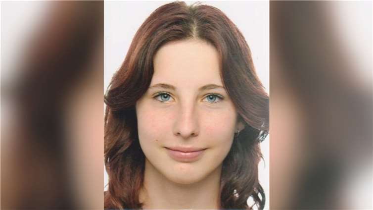 Seit Freitag, 15.07.2022 wird die 13-jährige Sinope Schnierle vermisst.  Foto: Polizei