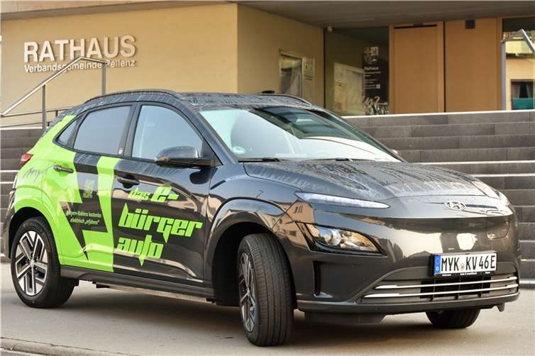 Seit Mai stehen in acht Gemeinden und Stadtteilen des Landkreises Mayen-Koblenz Elektroautos bereit, die Einwohner der jeweiligen Gemeinde kostenlos ausleihen können. Foto: Kreisverwaltung Mayen-Koblenz