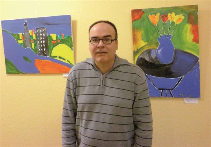 Seit dem 14. Januar werden die Werke von Guido Fuhrmann im AWO-Seniorenzentrum präsentiert. „Wenn die Menschen nicht zur Kunst kommen,kommt die Kunst zu den Menschen.“ privat