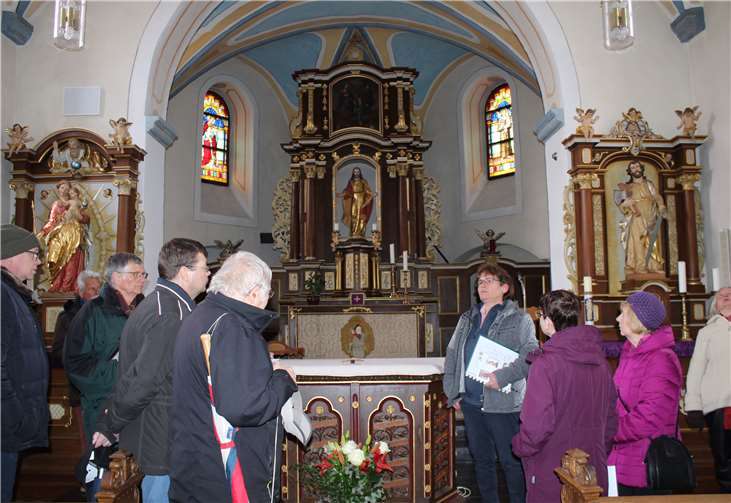 Seit der Restaurierung von 2004 kommen Ausstattung und Gemälde im Gotteshaus wieder gut zur Geltung.