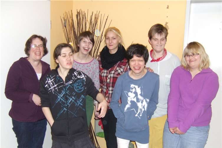 Seit über einem halben Jahr ist Anne Breitbach nun in einer Wohngemeinschaft für erwachsene Menschen mit geistiger Behinderung eingesetzt.privat