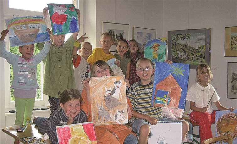 Seit vielen Jahren können sich „Nachwuchs-Künstler“ bei Christel Lenzgen im Atelier im Bahnhof Niederzissen erproben. privat