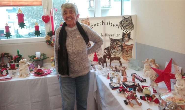 Seit vielen Jahren unterstützt Eva Buhck den Katzenschutzverein. privat