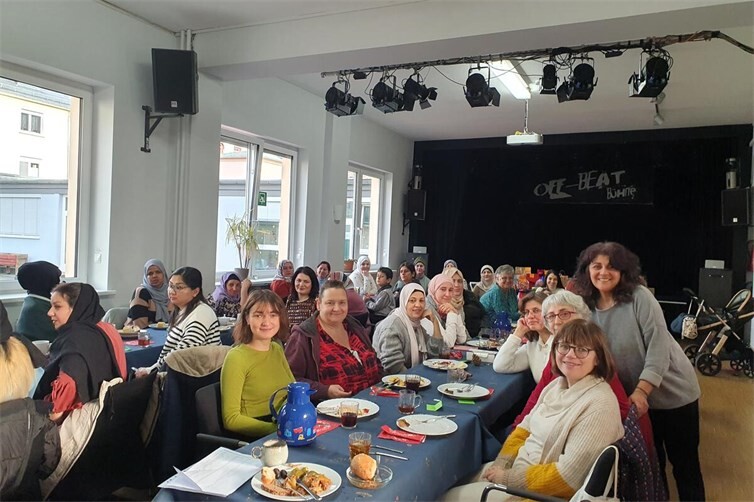Seit zehn Jahren ist das Frauencafé ein interkultureller Ort der Begegnung.