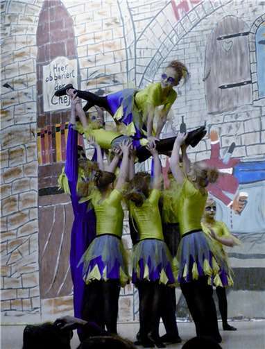 Selbst für die Kleinsten vom HCV-Ballett sind Hebefiguren kein Problem.