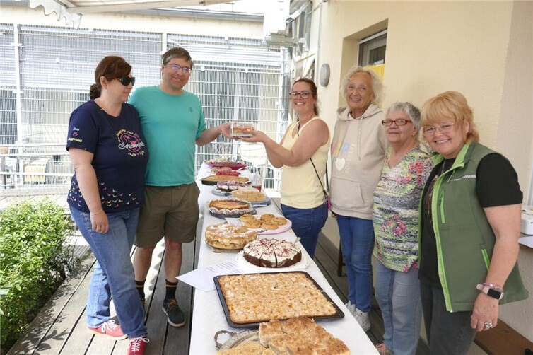 Selbst gebackener Kuchen, der zum Naschen verführt! 