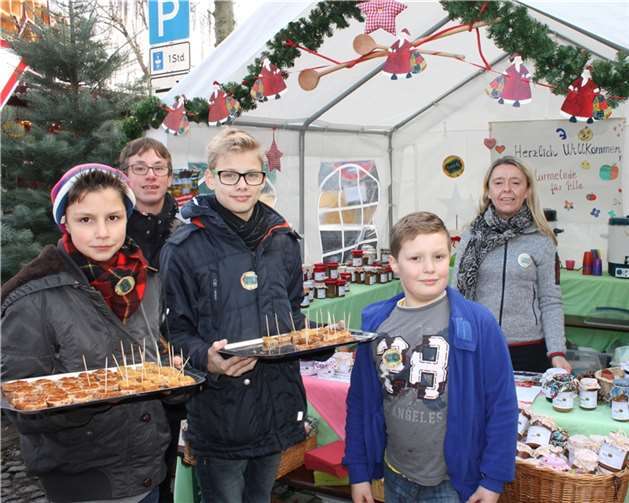 Selbstgemachte Marmelade bot das Team der Polcher Spielleitplanung an. -LP-