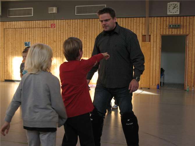 Selbstverteidigungskurse für Grundschulkinder in Meckenheim starten im September.  Foto: privat