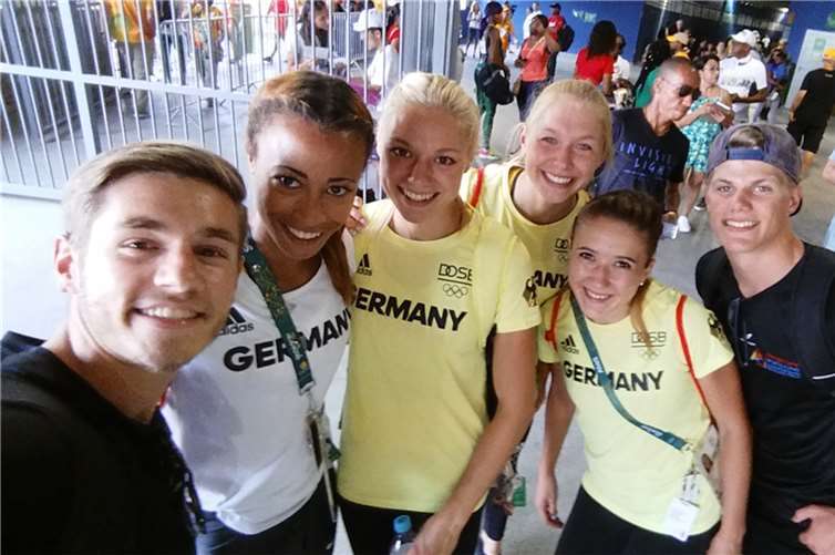 Selfie mit der DLV-Sprintstaffel 4x100m.