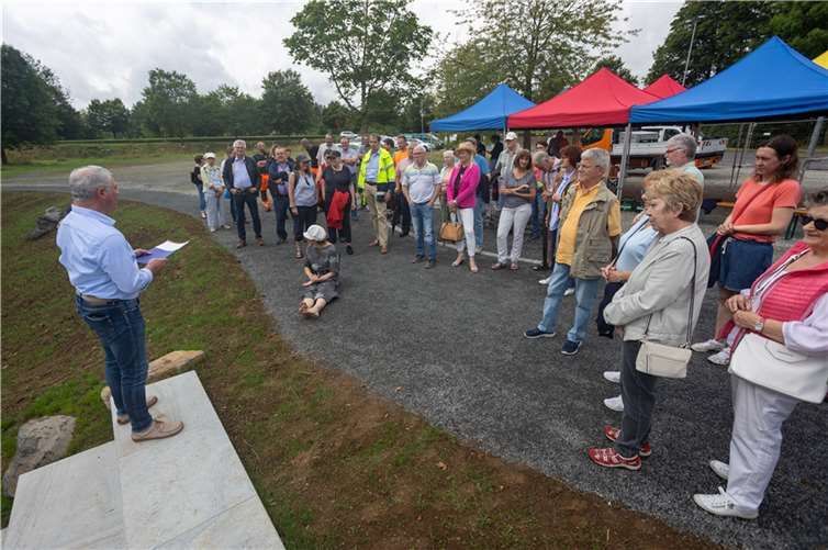 Selters feierte die Renaturierung eines Saynbachabschnitts.  Fotos: Stadt Selters