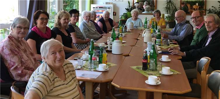 Seniorenbeirat und Heimleitung trafen sich zum intensiven Gedankenaustausch.privat