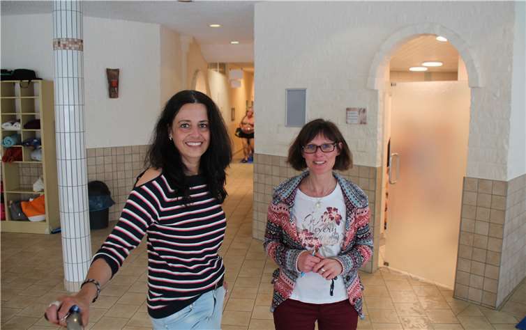 Setzen ihr Konzept Schritt für Schritt um:Tanja Faßbender (links) und Simone Düren.