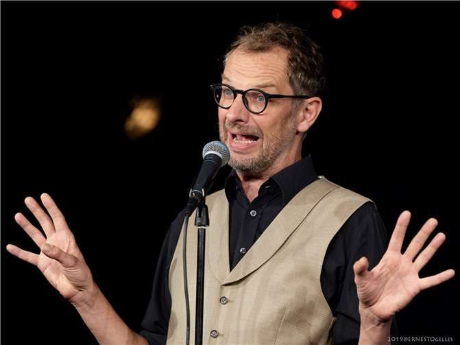 Severin Gröbner (Kabarett am Samstag).  Foto: Ernesto Gelles