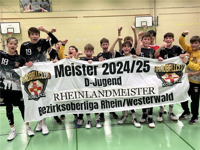 Nach Zitterpartie zum großen Triumph Si sehen Sieger aus. Foto: HC Koblenz