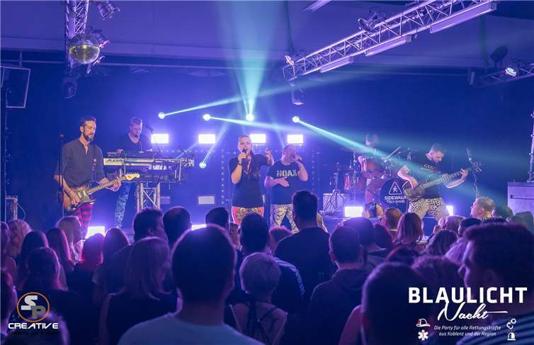 Sie bringen mehrere hundert Retter der Region auch in diesem Jahr zum kochen: die Coverrockgröße Sidewalk. Fotos: SP-Creativ