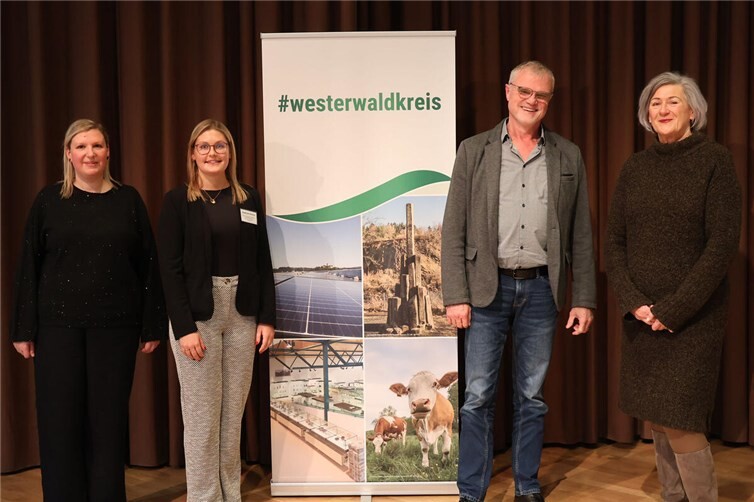 Sie gestalteten das Programm der Netzwerkkonferenz (v. l. n. r.): Kristin Andree, Stephanie Schmitz, Udo Sturm und Birgit Köppe-Gaisendrees. Fotos:Kreisverwaltung / Carolin Faller