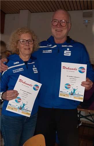 Sie liefen nicht bei der Meisterschaftswertung mit und hatten trotzdem viel Spaß (Ulrike Große und Roland Wesche).