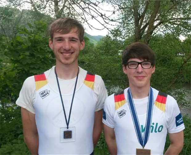 Sie sind die sportlichen „Aushängeschilder“ der Rudergesellschaft Treis-Karden, (v.l.n.r.) Alexander Diedrich und Jonas Wiesen.Privat