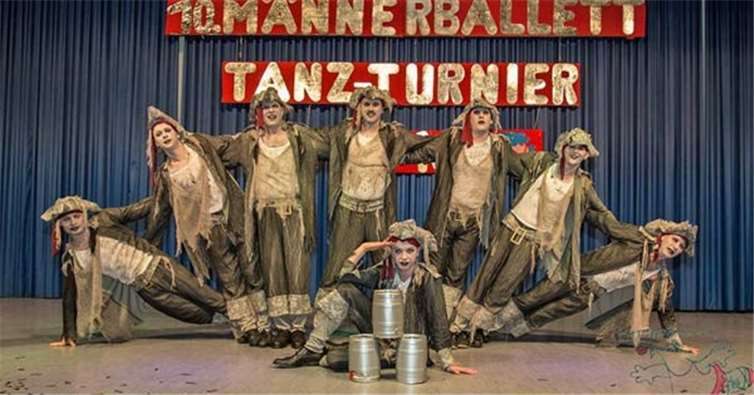 Sie stemmen auch das 9. Eifeler Männerballett-Festival in Anschauam Freitag, 24. Februar: Die Herren des Männerballett aus Anschau. Foto: privat