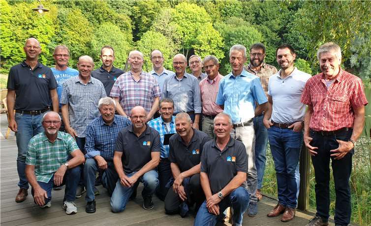 Sie tun alles, damit sich die Traumpfade im besten Licht zeigen: die Traumpfade-Wegepaten.Foto: privat