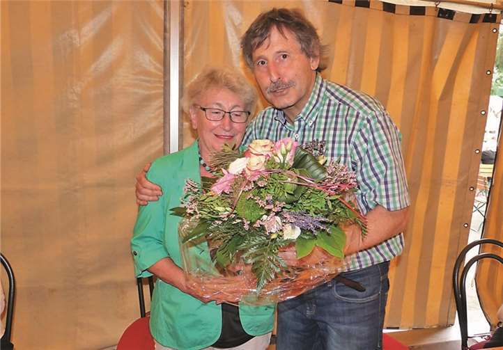 "Sie war und ist die Mutter und Seele unseres Vereins“, so Dr. Wolfgang Zäck zu der scheidenden Geschäftsführerin Anneli Geilen.