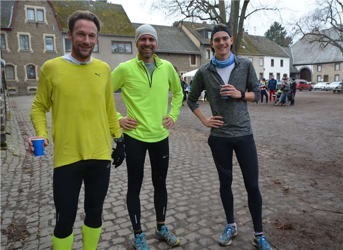 Sie waren die Schnellsten auf der 10.600-Meter-Strecke (von links): Björn Glasner, Christian Schindlatz und Leon Schenke.