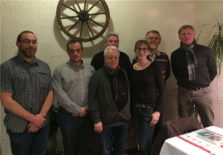 Sie wurden bei der Mitgliederversammlung in den Vorstand des Bürger- und Heimatverein Waldorf gewählt (von links): Marco Kallies, Martin Mundorf, Karl-Heinz Brenner, Rolf Voigt, Claudia Voigt-Kröckel, Manfred Weiland (Vorsitzender) und Georg Plath.  privat