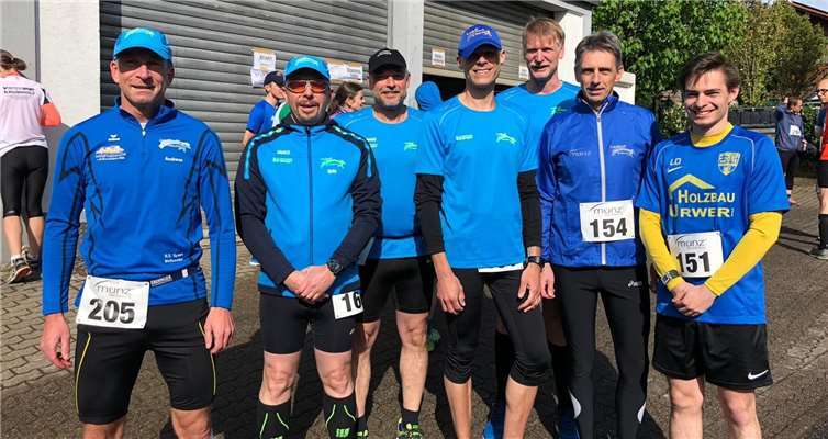 Sieben Mitglieder des Weitersburger Lauftreffs starteten in Neuhäusel beim Hauptlauf. Foto: privat