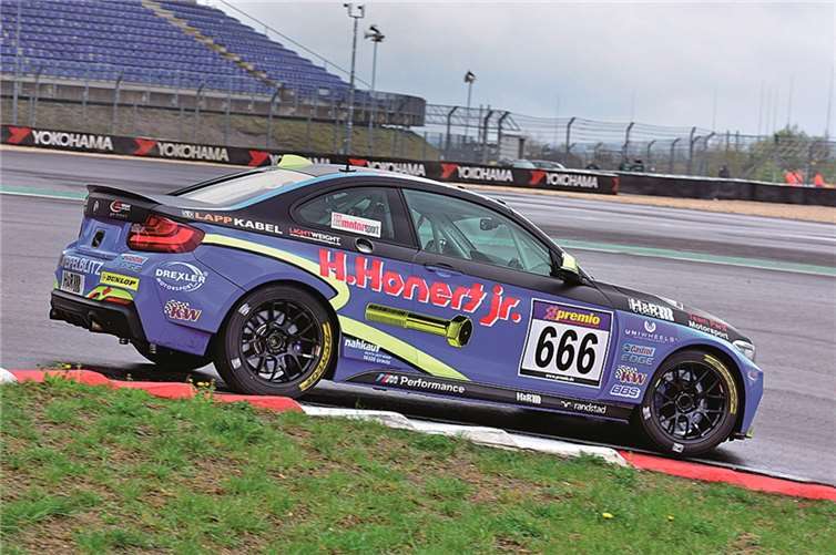 Sieg für den Eifelblitz in der BMW Cup-Klasse.