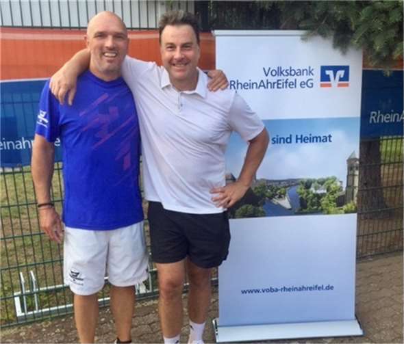 Sieger Herren 50: links Dirk Boos, rechts Stephan Becker, beide DJK Andernach